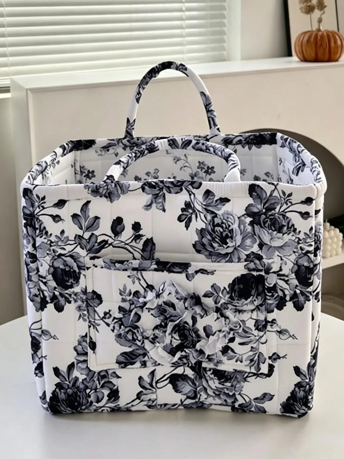 Vintage Floral Quilted with Double Handles, Foldable Fabric Organizer Tote for Bathroom Car Picnic, Bathroom Storage Baskets